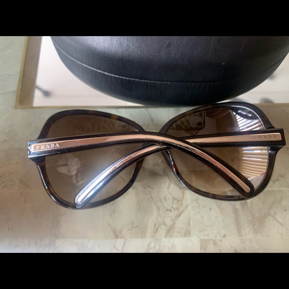 Prada large sunglasses - Picture 4 of 10